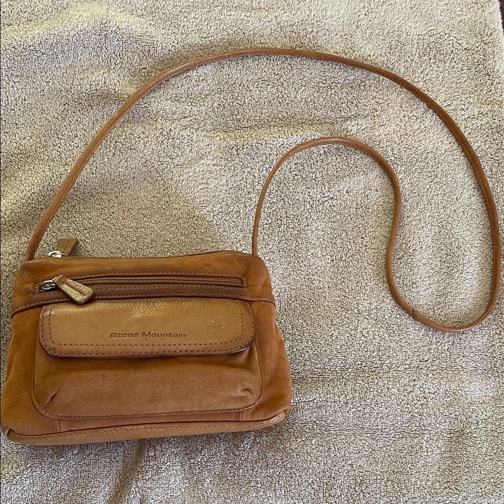Stone Mountain Accessories Tan Crossbody Bag